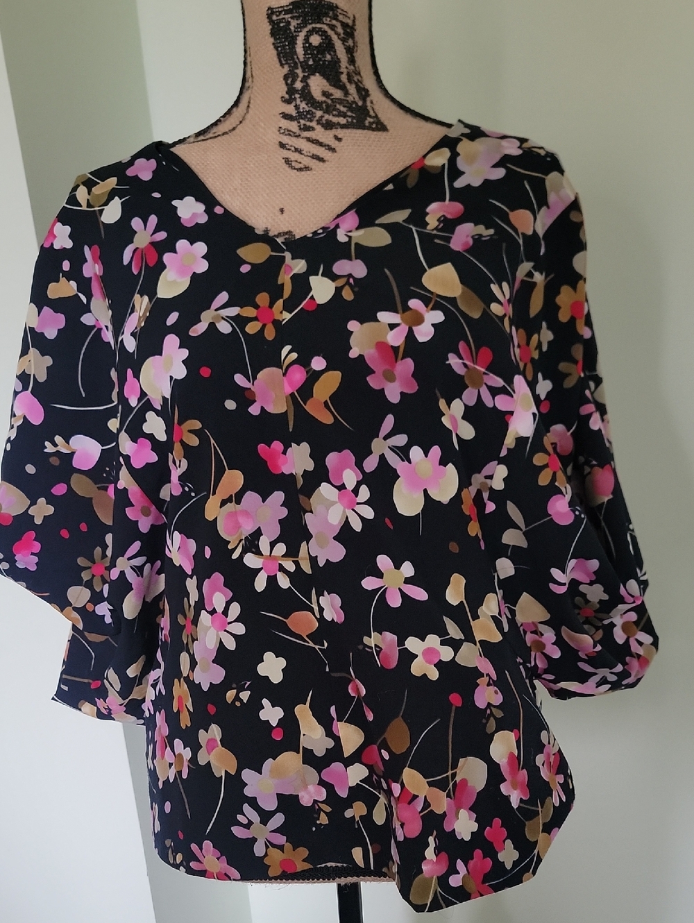 Cabi Black Floral Blouse Puff Sleeve Top